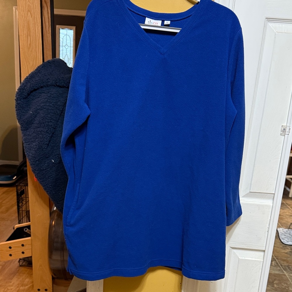 D&Co Denim & Company 2X Royal Blue V-Neck Fleece Tunic Top Long Sleeve Pockets